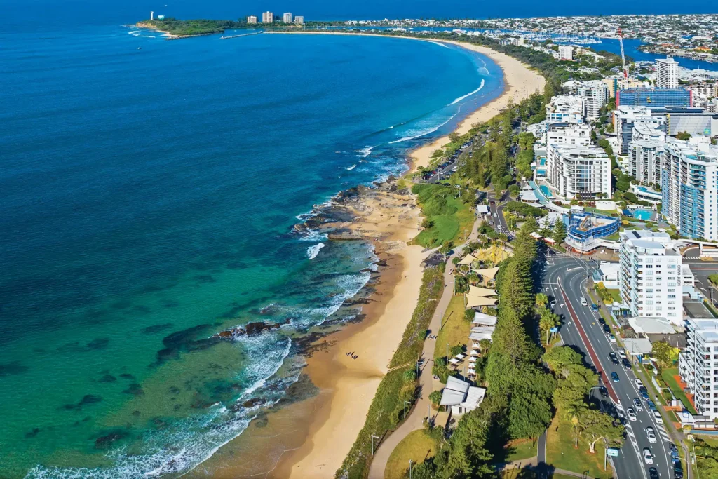 rmc syrenuse fund by RM Capital image of retail premises and beach in Mooloolaba